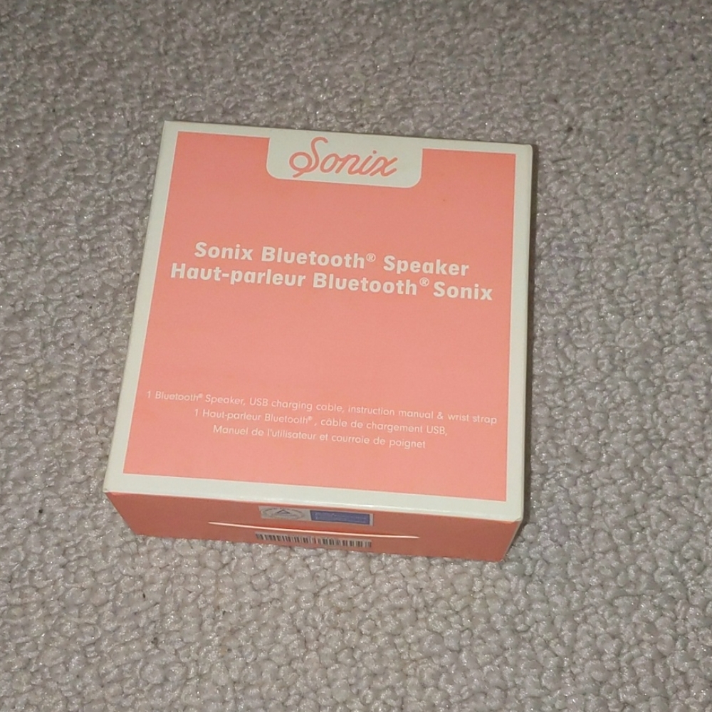 Sonix Bluetooth speaker